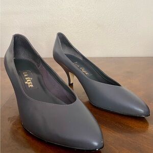 Elegant La Dore Gray Women's Heels